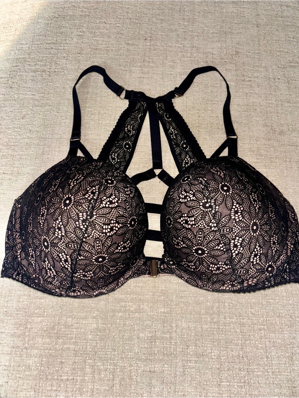 Victoria’s Secret 38D Very Sexy Black Lace Caged Racerback Push Up Bra Romance - Picture 2 of 16